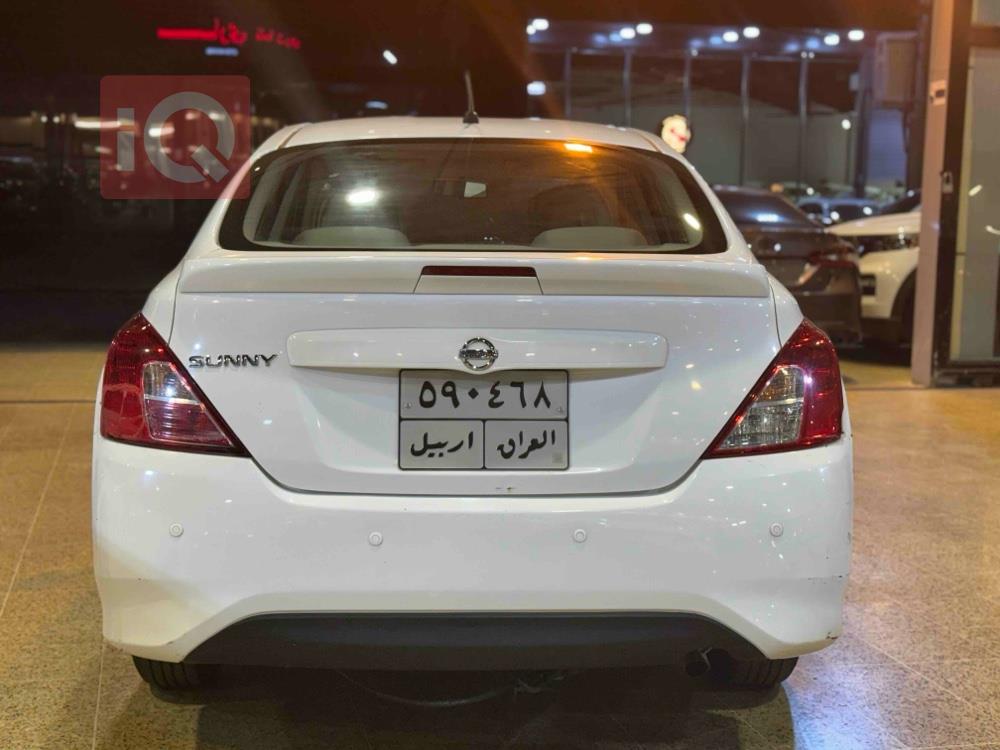 نیسان سەنی